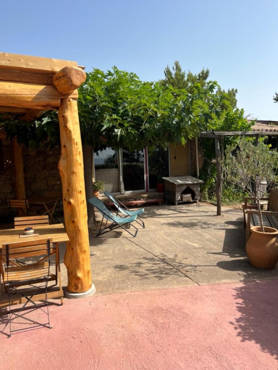 Chambres D'Hotes Gite Saint Roch Tuchan 外观 照片